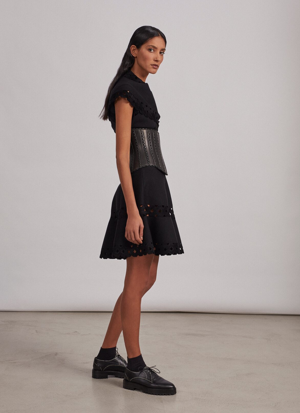 Alaïa Edition 2007 Sleeveless openwork bolero
 ALAÏA  ALAÏA EDITION 2007 SLEEVELESS OPENWORK BOLERO